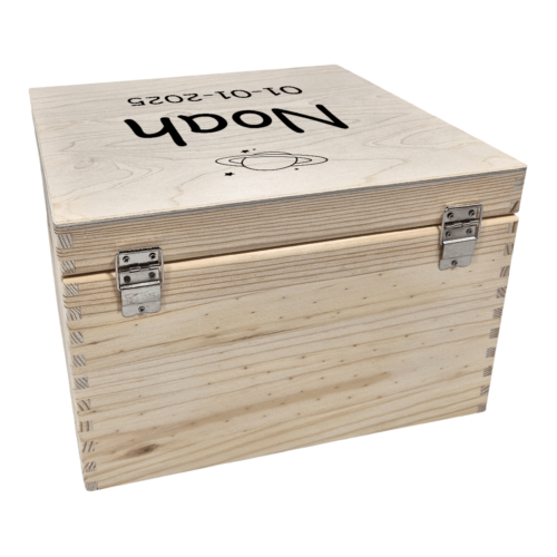 Memorybox Large Vierkant met naam achterkant